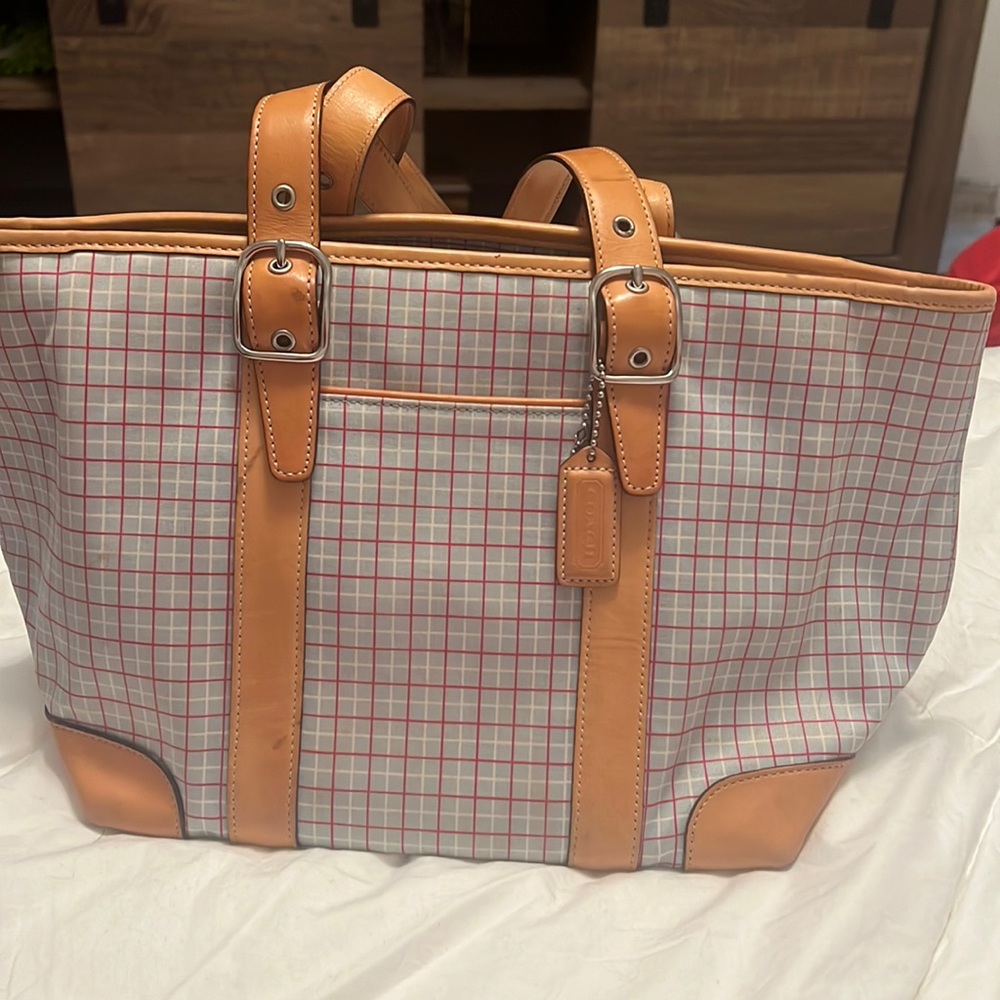 Cute coach bag